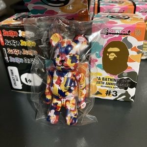 Medicom x A Bathing Ape 100% Be@rbrick Multi-Color Camo #3 100% Authentic